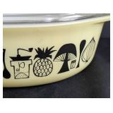 Pyrex Mod Kitchen Oval Casserole Dish