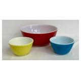 Set of 3 Vintage Pyrex Mixing Bowls in Red, Yellow, and Blue