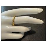 18K Gold Ring, Size 9.25