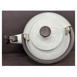 Le Creuset 1.6 QT Whistling Kettle - New in Box