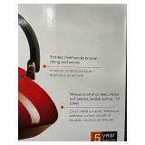 Le Creuset 1.6 QT Whistling Kettle - New in Box