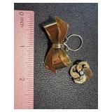 Vintage Gold-Tone Brooch Set with Bow and Round Design