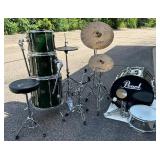 Pearl Five Piece Drum Set