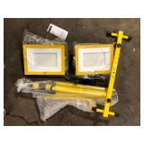 GT GT-Lite 30,000 Lumen LED Tripod Work Light(1-Pack)    Customer Returns See Pictures