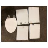 Lot of Assorted Toilet Seats Various Models and Conditions  Customer Returns See Pictures