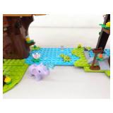 2 Sets of Lego Friends #41424 and #41340 with Mini Figures and Original Boxes