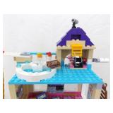 2 Sets of Lego Friends #41424 and #41340 with Mini Figures and Original Boxes