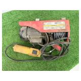 Chicago Electric Hoist - 440#