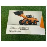 Doosan DL420 Wheel Loader 1/40 Scale