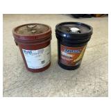 Mobile Delvac SAE 40 Oil & Traveller Premium Tractor Fluid