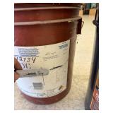 Mobile Delvac SAE 40 Oil & Traveller Premium Tractor Fluid