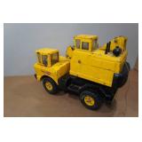 Vintage Tonka Mighty Mobile Crane Tractor
