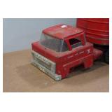 Vintage Marx Hi-Way Express Van Lines Semi-Truck and Trailer