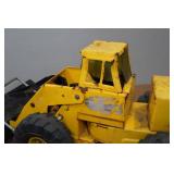 Vintage Tonka Mighy Front Loader Tractor