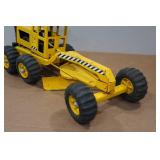 Vintage Tonka Road Grader Tractor