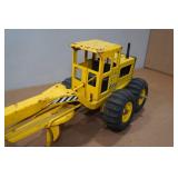 Vintage Tonka Road Grader Tractor