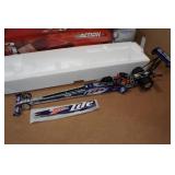 2004 Action Larry Dixon 1:24 Scale Top Fuel Dragster Model Car