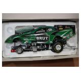 2005 Racing Champions Ron Capps 1:24 Scale NHRA Funny Car Model