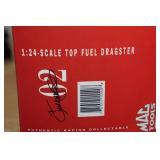 2002 Action Larry Dixon 1:24 Scale Top Fuel Dragster Model Car