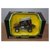 Racing Champions World of Outlaws 1:24 Scale Sprint Car Replica