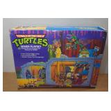 Vintage Teenage Muntant Ninja Turtles Sewer Playset