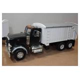 Ertl Giant Peterbilt Grain Truck and Trailer