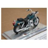 Maisto Harley Davidson 2000 FXDL Dyna Low Rider 1:18 Scale Model