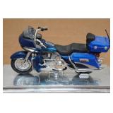 Maisto Harley Davidson FLTRSEI Screamin Eagle Road Glide 1:18 Scale Model