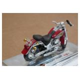 Maisto Harley Davidson 1999 FLSTF Fat Boy 1:18 Scale Model