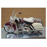 Maisto Harley Davidson 1968 FLH Electra Glide 1:18 Scale Model