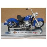 Maisto Harley Davidson 1953 74FL Hydra-Glide 1:18 Scale Model