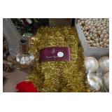 Assorted Christmas Décor