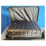 InUSA Endurance 3-Pc. Hardside Spinner Luggage Set InUSA Endurance 3-Pc. Hardside Spinner Luggage Set