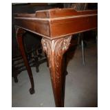 Small stand with claw feet 32x44x30 tall Small stand with claw feet 32x44x30 tall