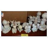 Lot of 14 Precious Moments figurines Lot of 14 Precious Moments figurines