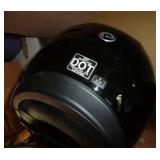 New Ski-doo OXYGEN helmet with LED Light size Small 6-7/8 to 7  Box says XL but actual helmet says S New Ski-doo OXYGEN helmet with LED Light size Small 6-7/8 to 7  Box says XL but actual helmet says S