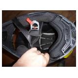 New ski-doo XP-3 Pro Cross Scarp size 2XL with goggles New ski-doo XP-3 Pro Cross Scarp size 2XL with goggles