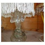 2 small vintage lamps 2 small vintage lamps