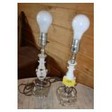 2 vintage bedside lamps 2 vintage bedside lamps