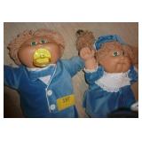 2 cabbage patch dolls 2 cabbage patch dolls