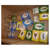 14 Wade porcelain nursery figures, Terry Redlin plate 14 Wade porcelain nursery figures, Terry Redlin plate