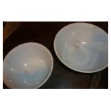 2 pyrex bowls, new electric cooker 2 pyrex bowls, new electric cooker