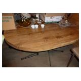 Oval table - 48x42 Oval table - 48x42