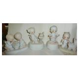 4 large Precious Moments - 2 are musical 4 large Precious Moments - 2 are musical