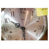 Pretty Linden black forest mantel clock with chime Pretty Linden black forest mantel clock with chime