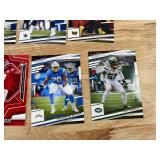 30 NFL Football Cards - Assorted Players & Inserts *J