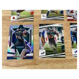 30 NFL Football Cards - Assorted Players & Inserts *J