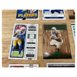 32 NFL Football Trading Cards - MVPs, Rookies, Stars & Inserts *J