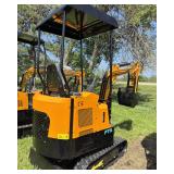 2025 FUTURE Mini Excavator (FT15)