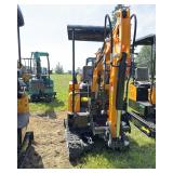 2025 FUTURE Mini Excavator (FT15)